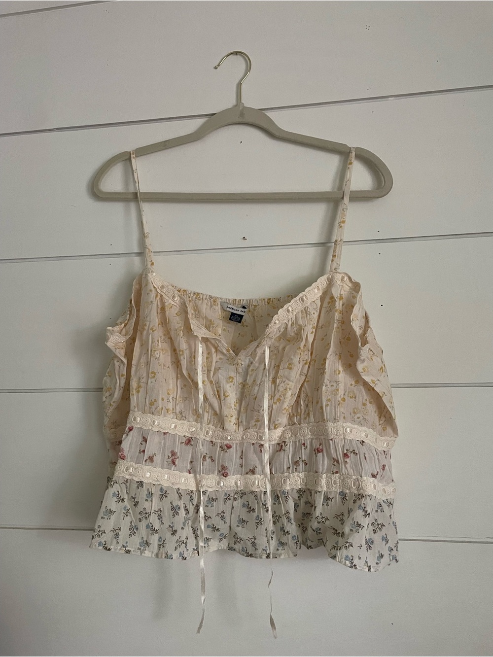 American Eagle Outfitters Cream Floral Lace-Trim Spaghetti Strap Cami